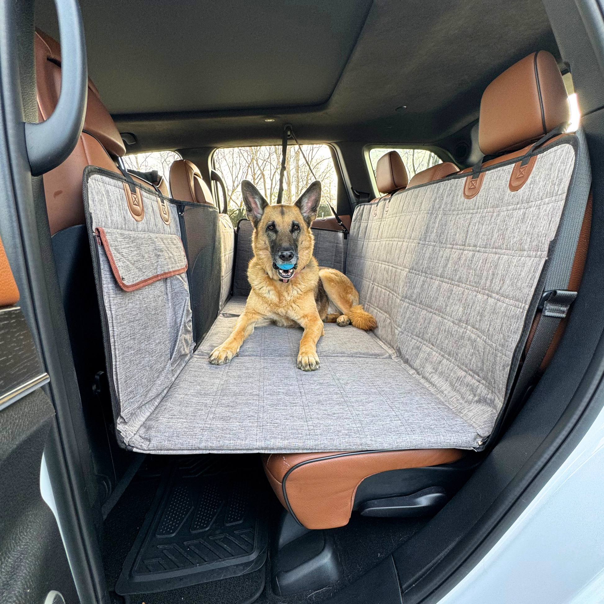 Backseat Extender for Dogs - Grey with Door Covers – APetsPlanet